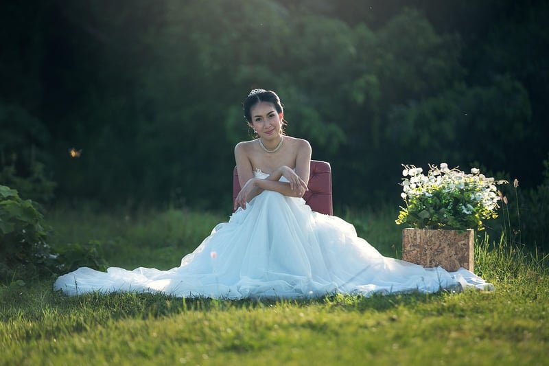 Vintage-inspired bridesmaid dresses